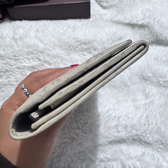 Gucci Beige Wallet - Picture 4 of 11